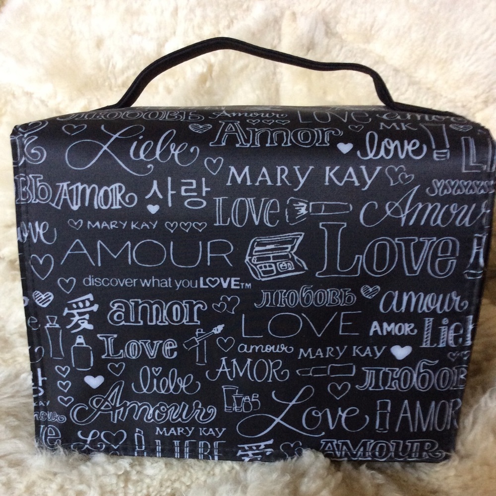 Mary Kay Travel Roll Up Bag